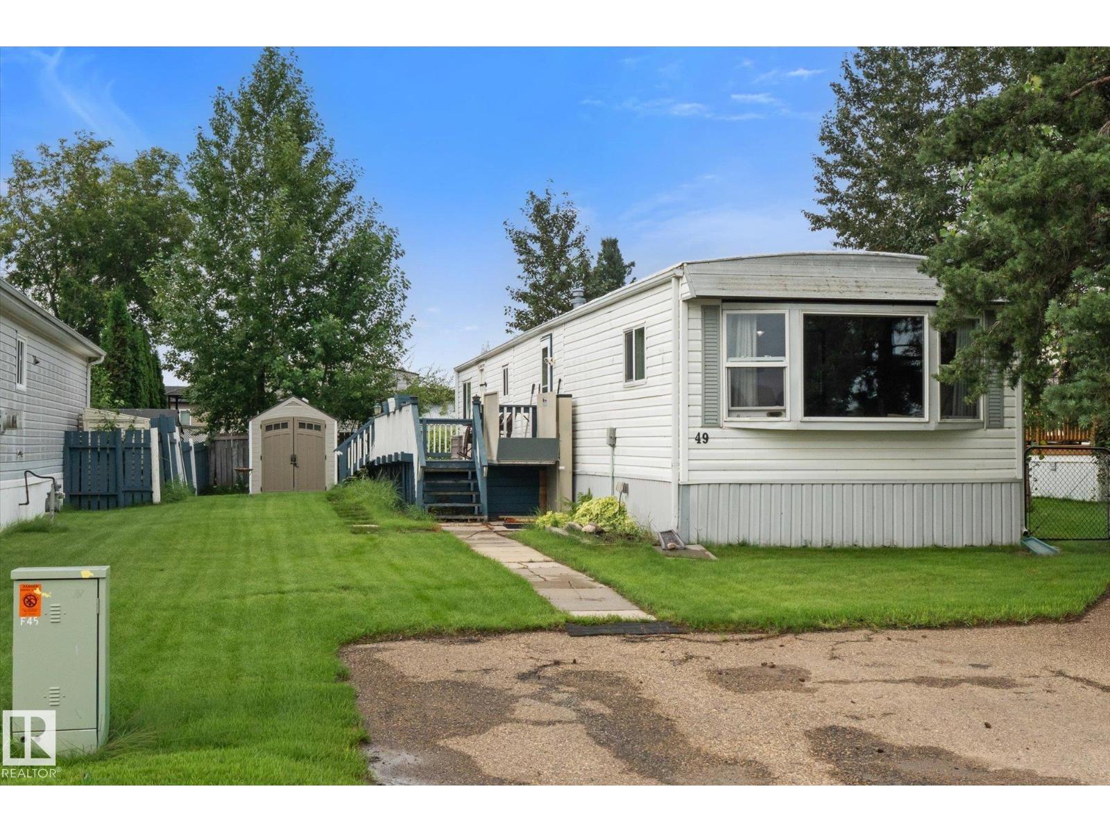 49 53222 range road 272 - 3