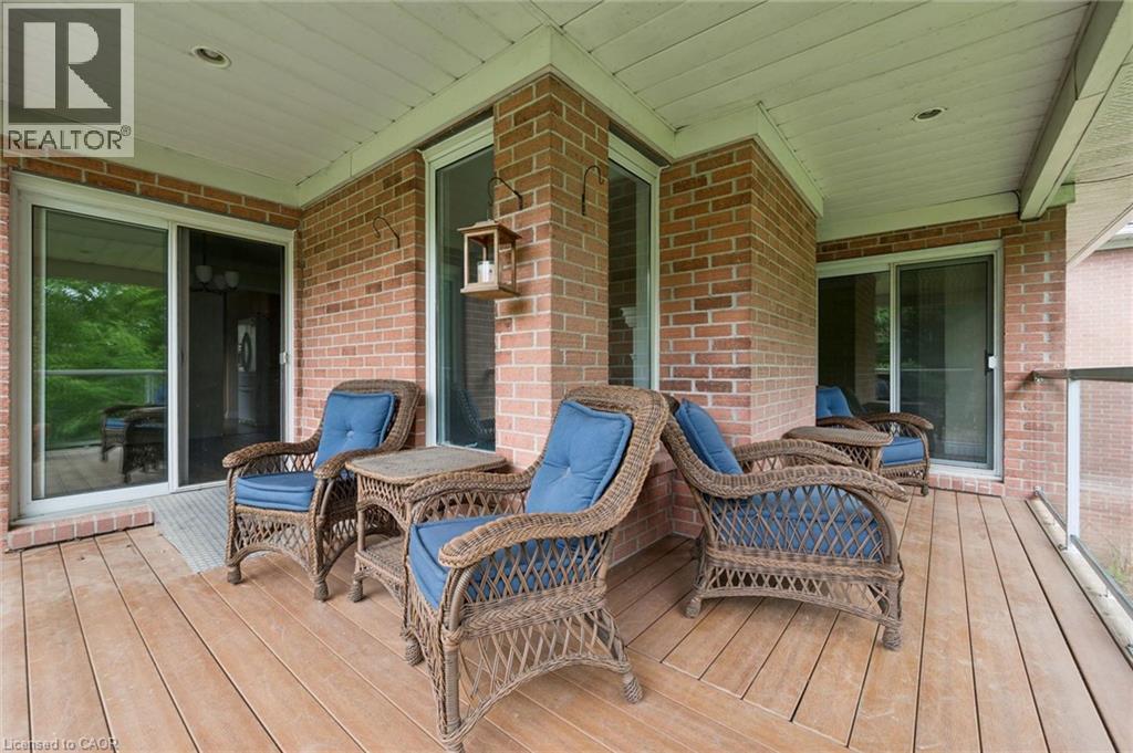 #4 311 GEORGE Street N - Image 32