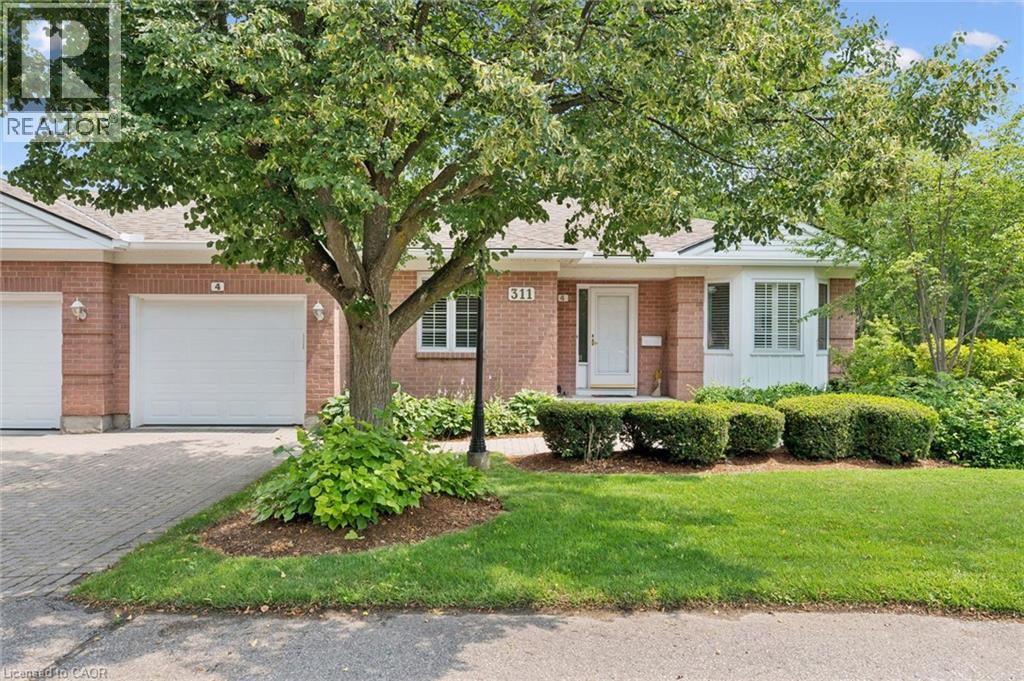 #4 311 GEORGE Street N - 1