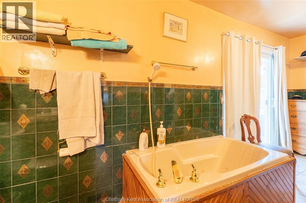 16 ARTHUR DRIVE - Image 26
