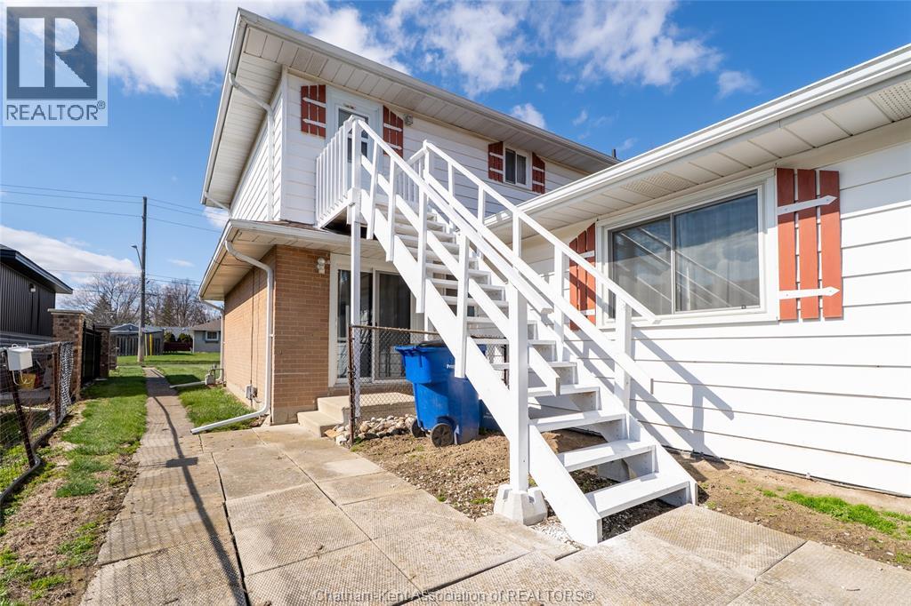 16 ARTHUR DRIVE - 28