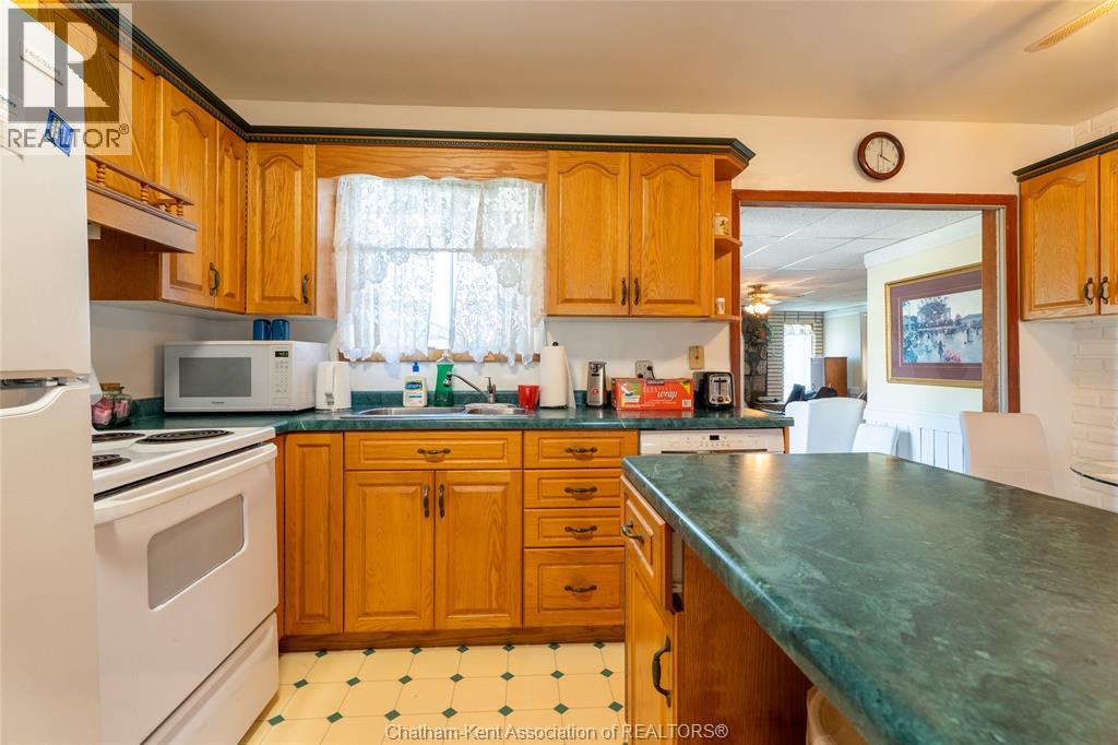 16 ARTHUR DRIVE - Image 8