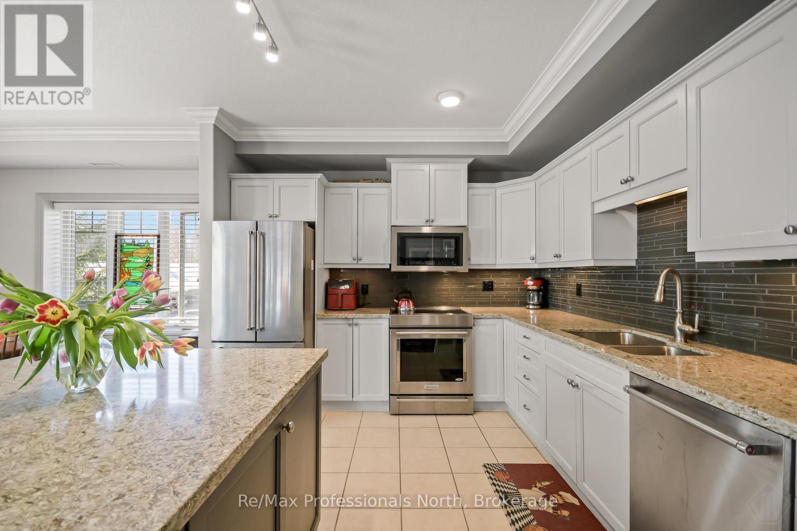 #207 130 STEAMSHIP BAY ROAD - 11