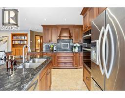 11108 11th Concession Road, Essex, ON N0R1J0 Photo 21