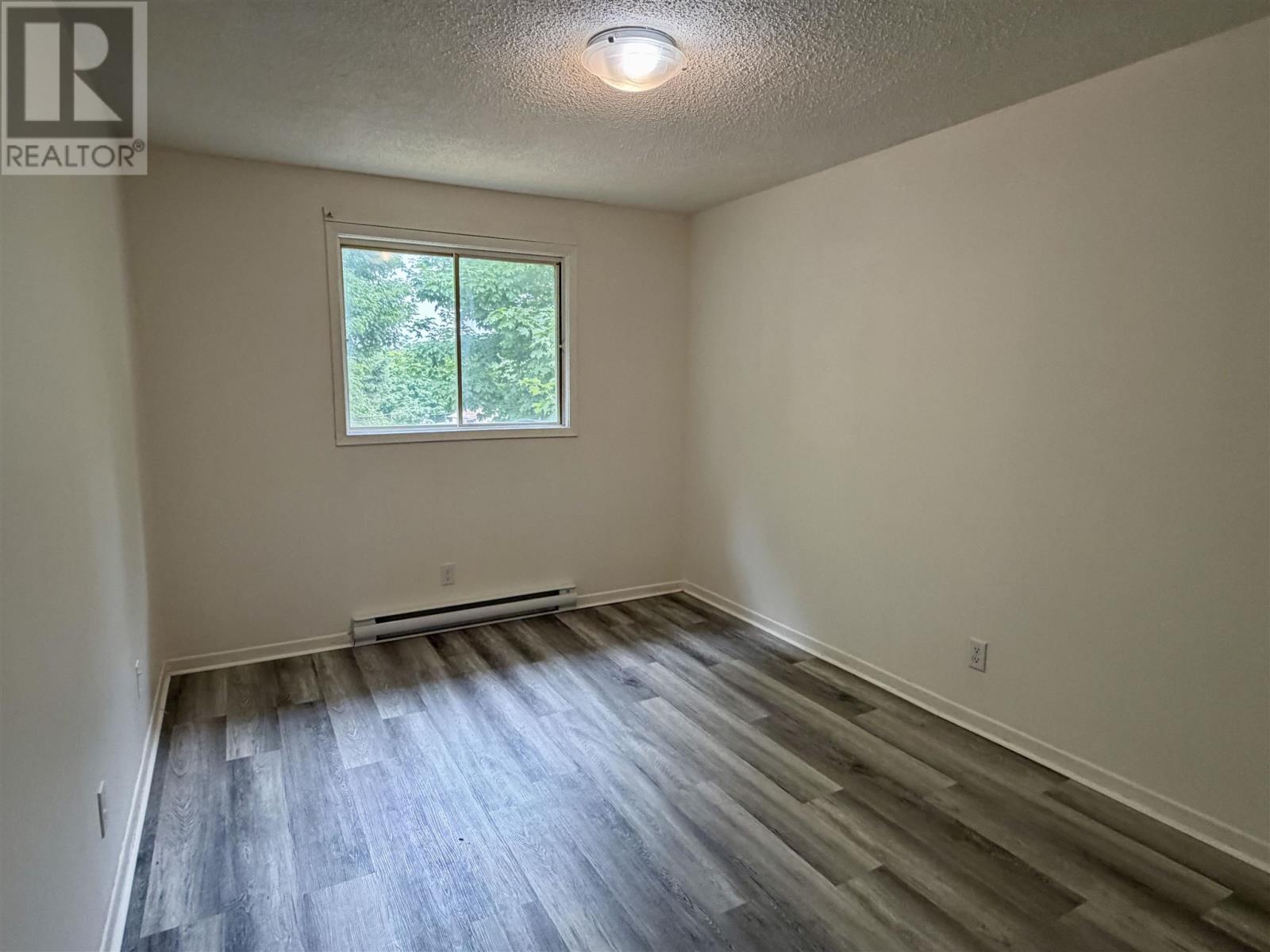 21 LaPrairie CRES - 7