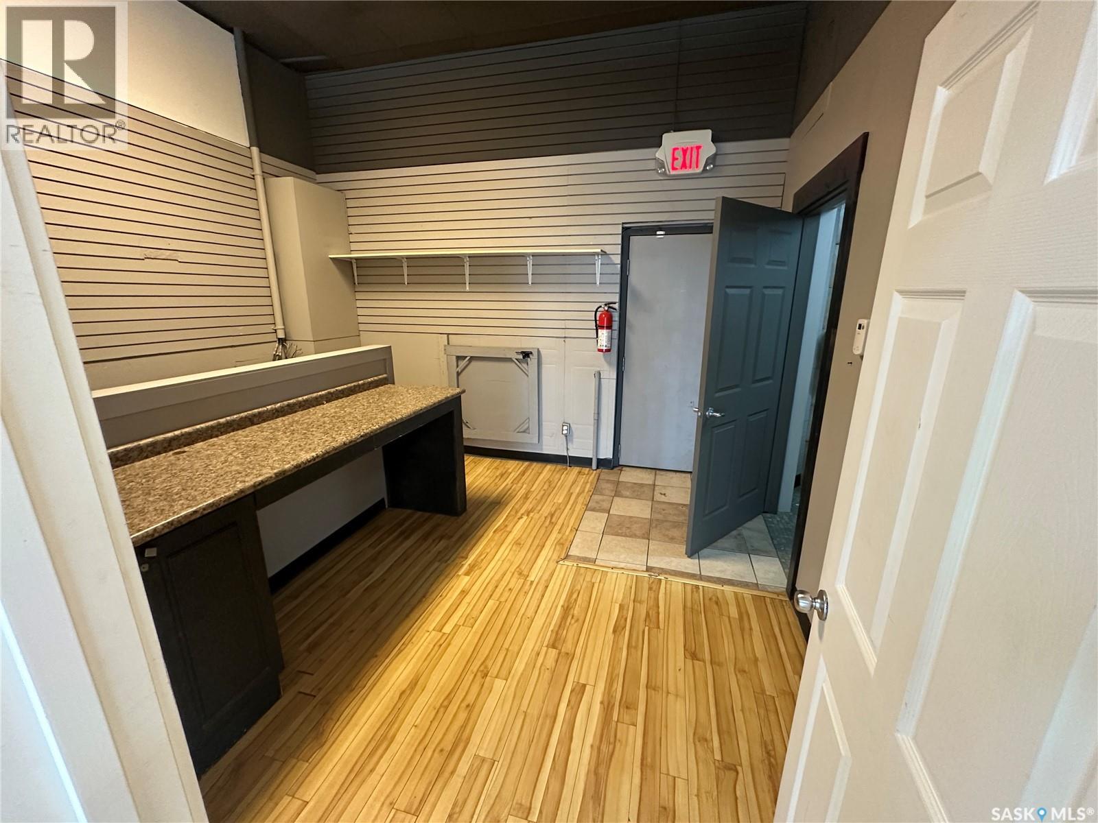 3 Broadway STREET W, Yorkton — photo 3