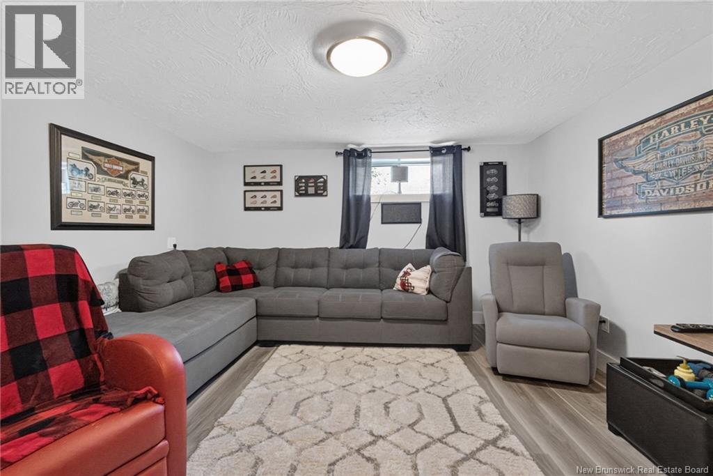 14 Cabot Drive - Image 22