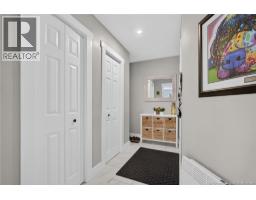 14 Cabot Drive, photo 15