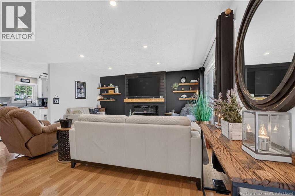 14 Cabot Drive - Image 12