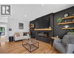 14 Cabot Drive, photo 9