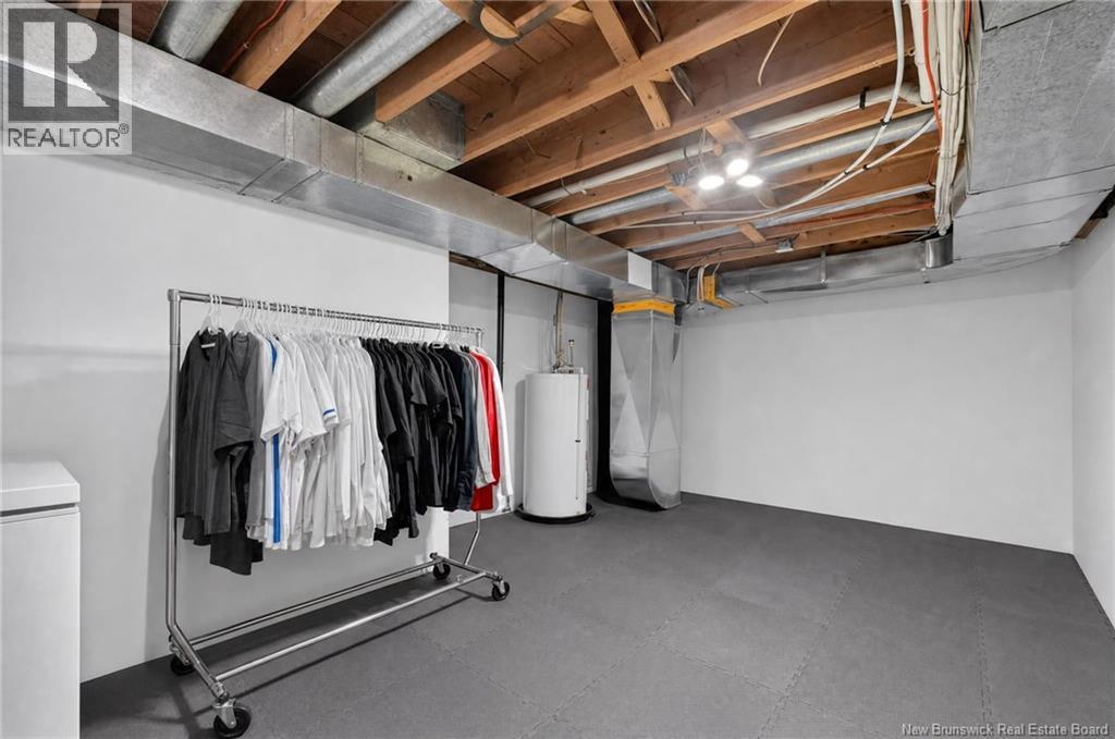 14 Cabot Drive - Image 35