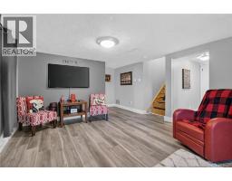 14 Cabot Drive, photo 24
