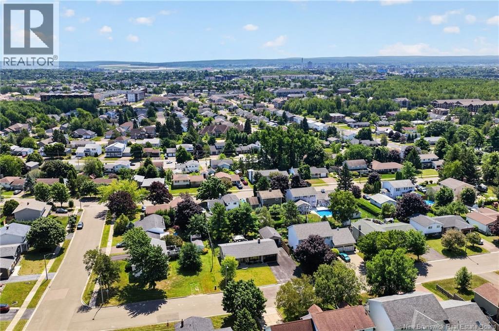 14 Cabot Drive - 50