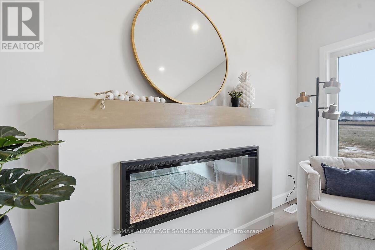 165 BOWMAN DRIVE - 16