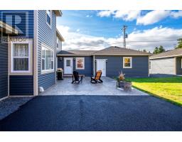 44 North River Road thumbnail 10