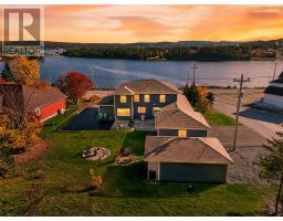 44 North River Road thumbnail 2