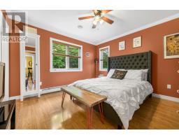42 Mainsail Drive thumbnail 36