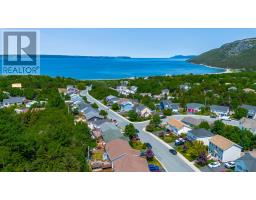 42 Mainsail Drive thumbnail 4