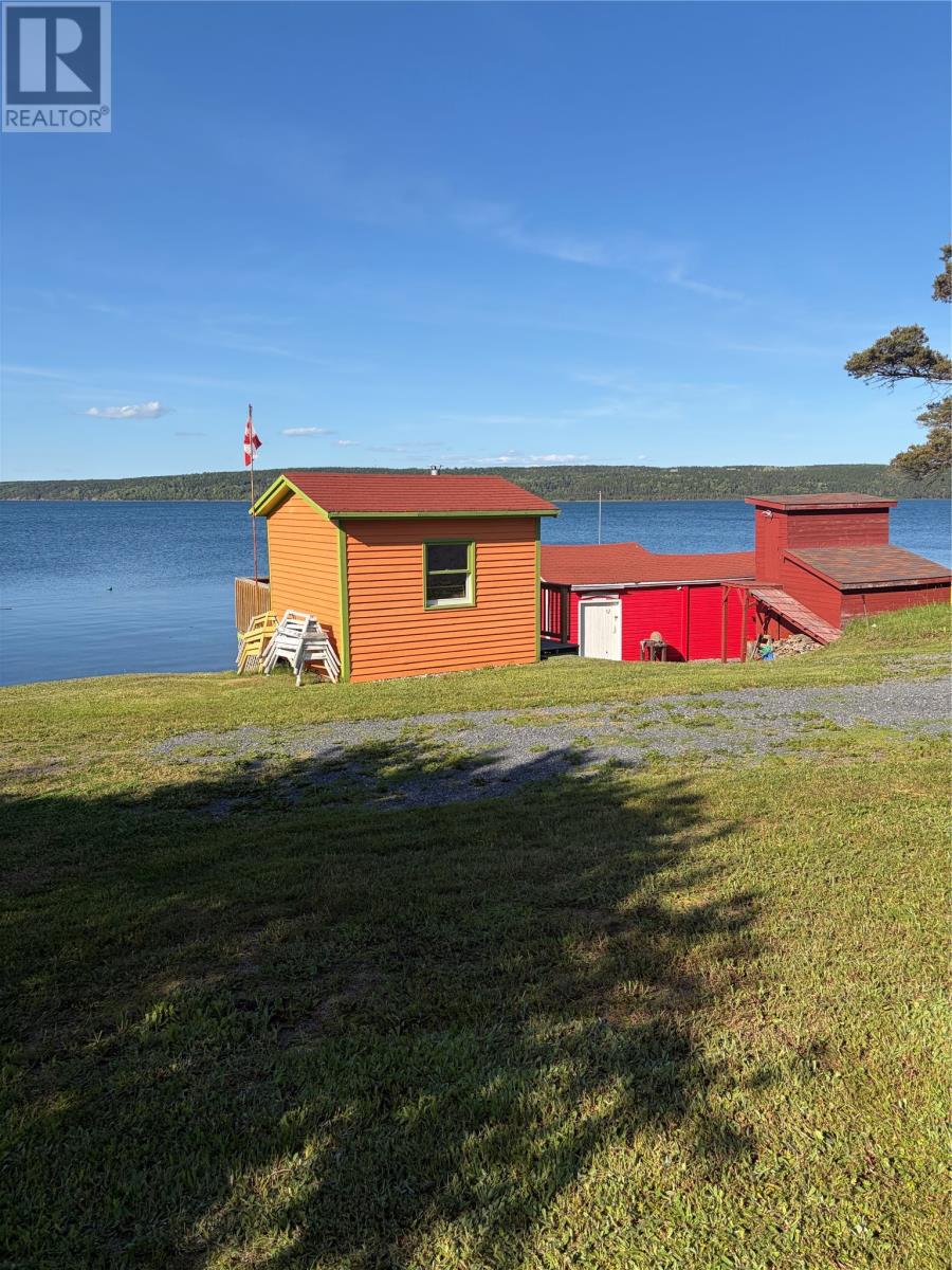105 Marine Drive, Clarenville, Newfoundland & Labrador, A5A1M6, Clarenville, Newfoundland & Labrador — photo 5 of 5