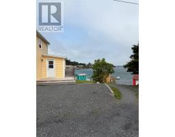 105 Marine Drive thumbnail 2
