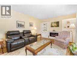 Sunroom - 214 Baldoon Road, Chatham, ON N7L1E3 Photo 8