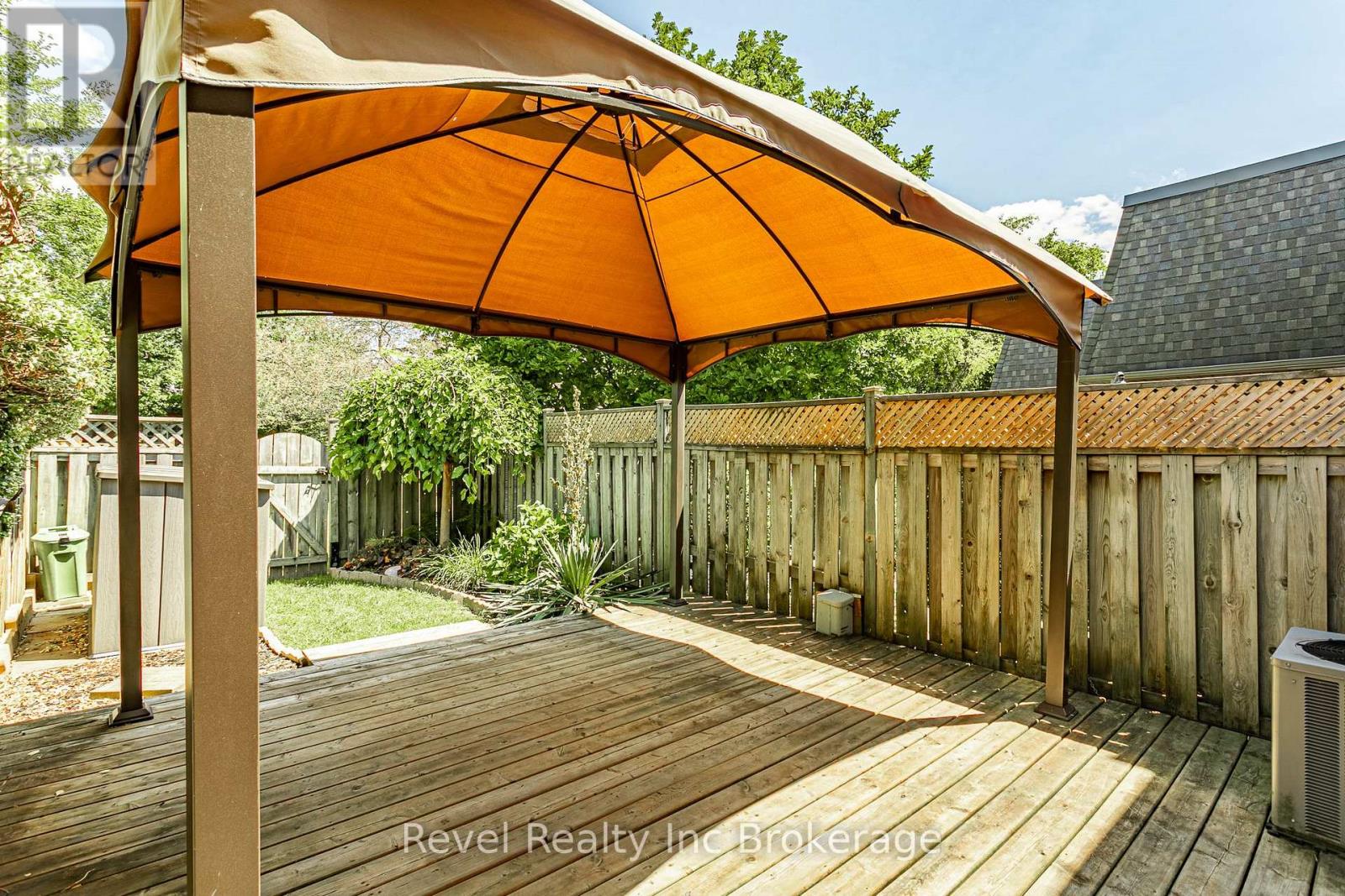 2 bedroom Single Family interior view, 16 Homestead Crescent, Whitehills, London, Ontario