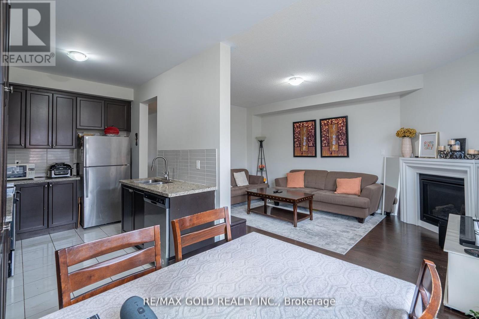 65 VILLADOWNS TRAIL - 11