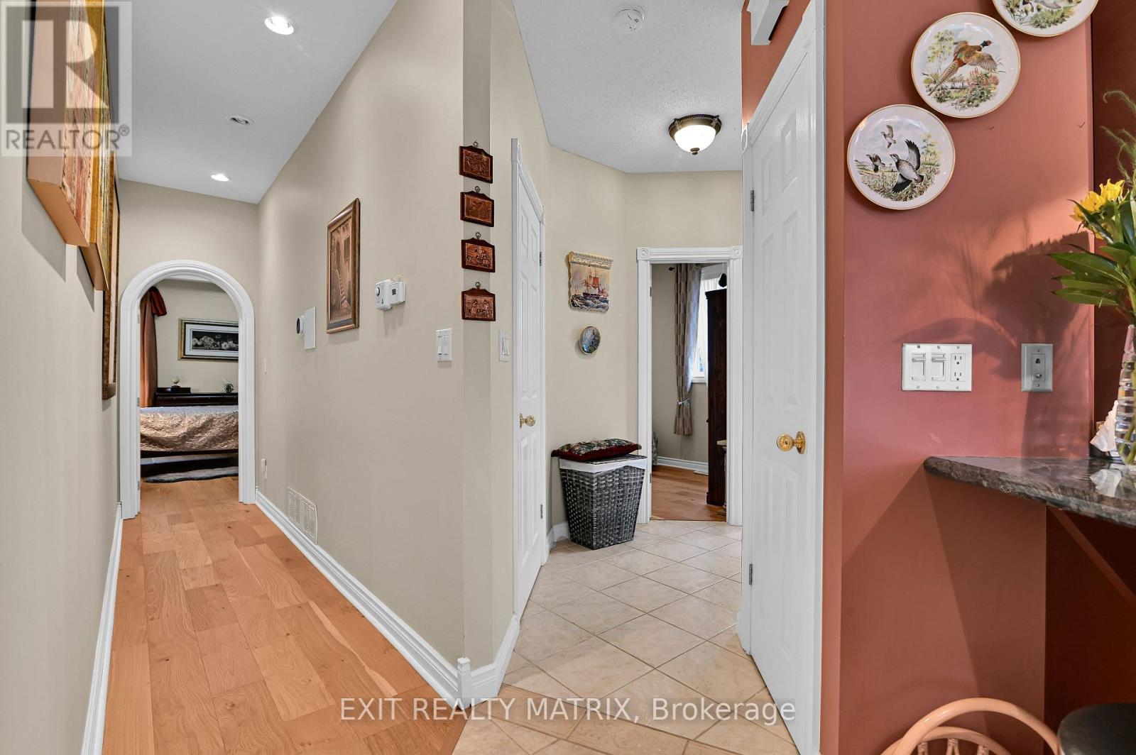 5544 BRIDLEWOOD COURT - Image 15