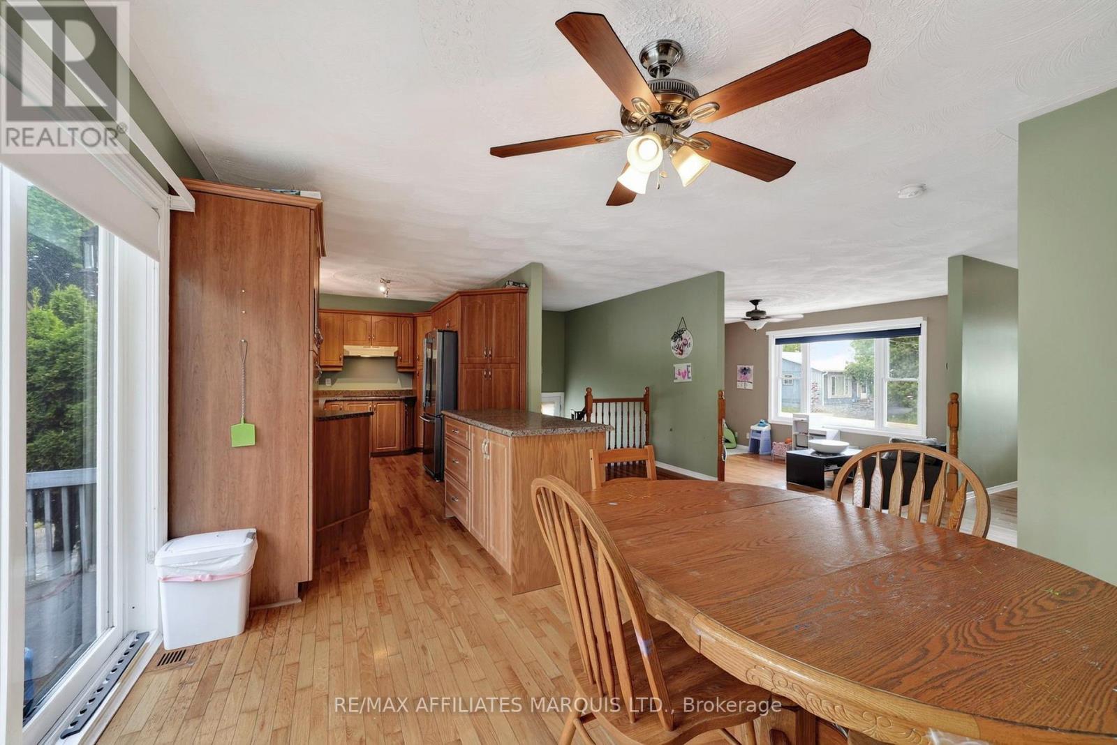 185 DOMINION STREET N - Image 10