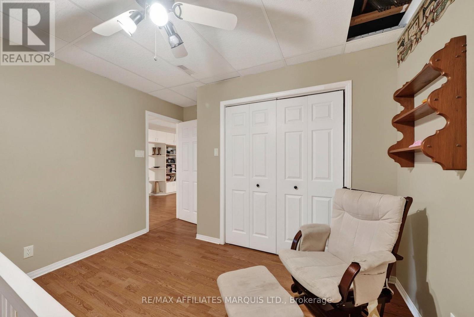 185 DOMINION STREET N - Image 26