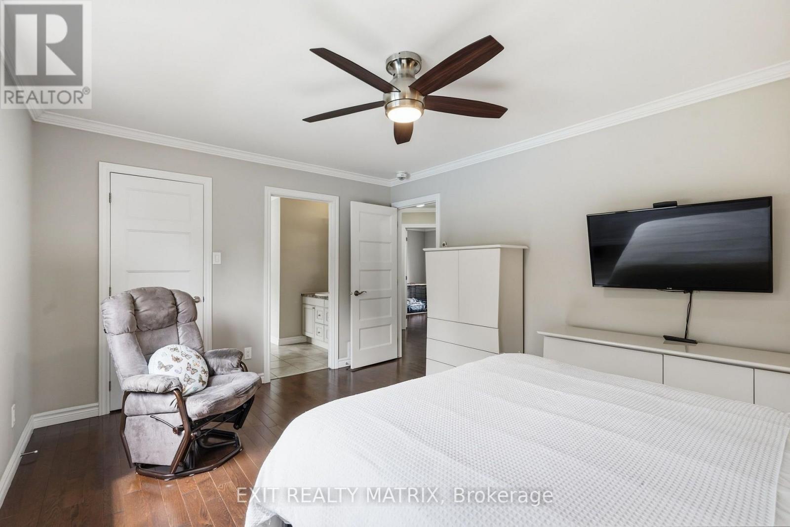 248 DES VIOLETTES STREET - Image 20