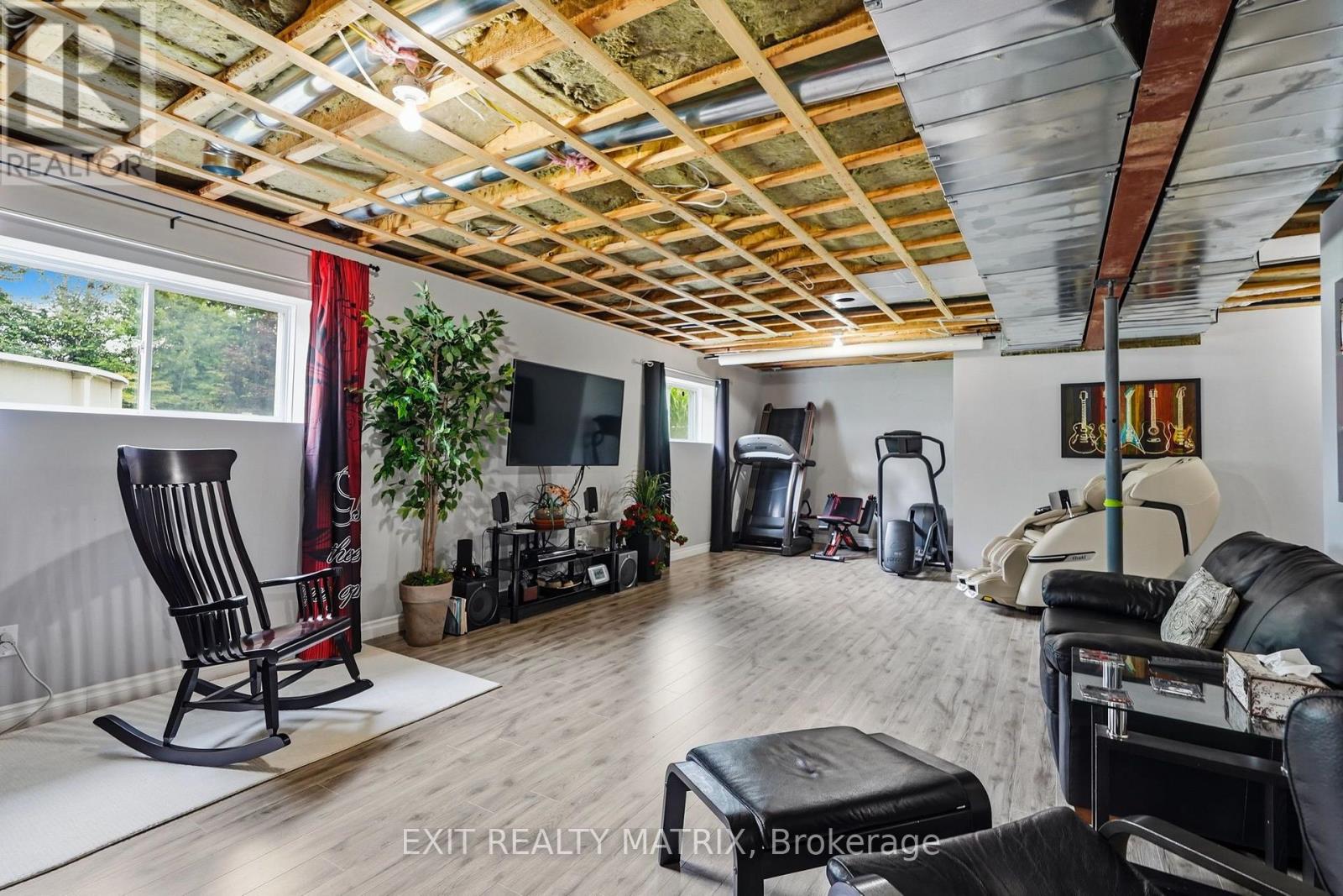 248 DES VIOLETTES STREET - Image 27