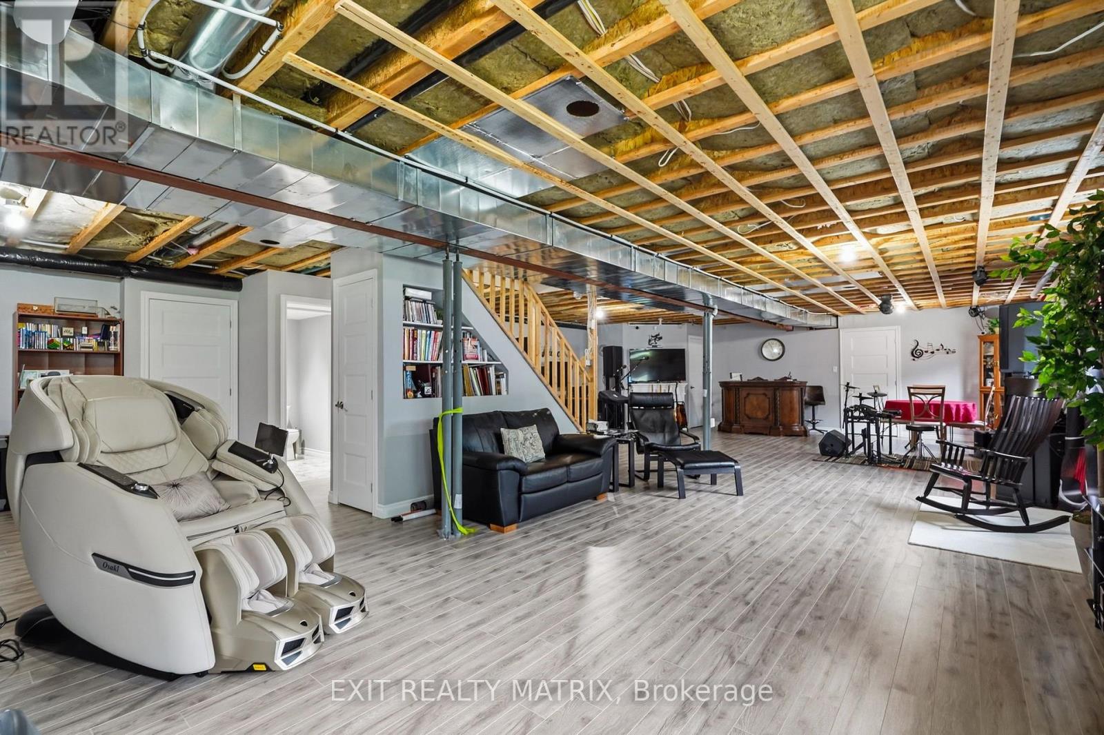248 DES VIOLETTES STREET - Image 28