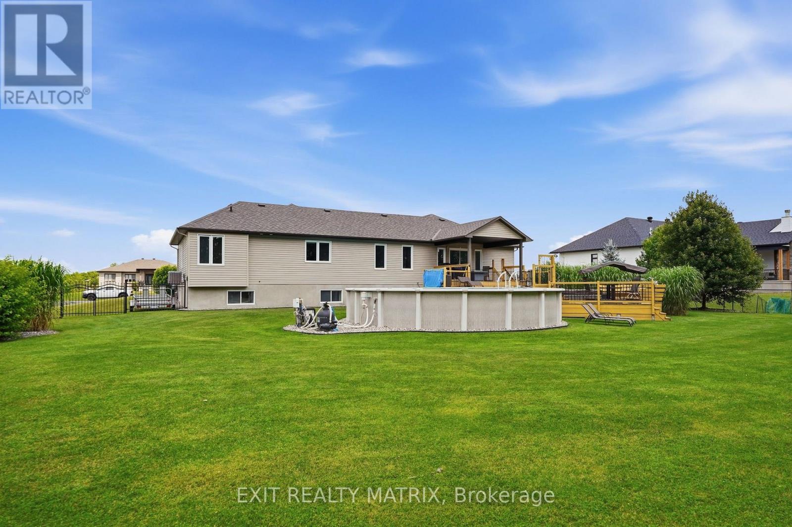 248 DES VIOLETTES STREET - Image 32