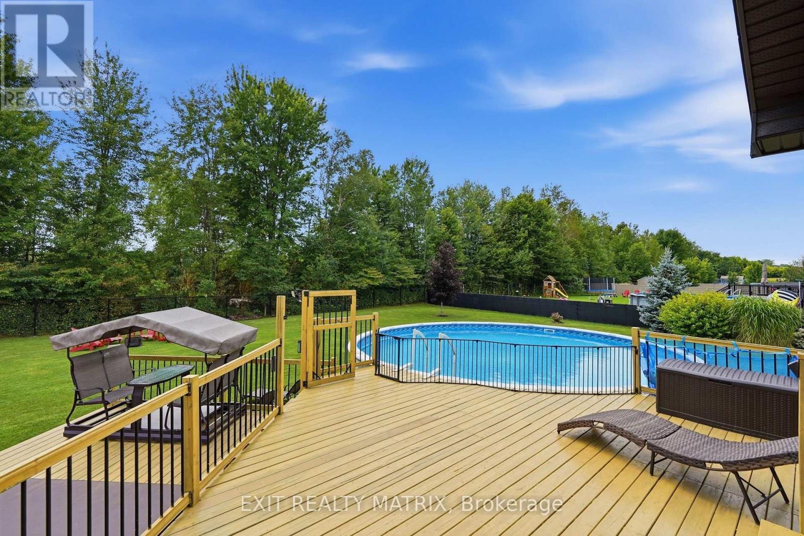 248 DES VIOLETTES STREET - Image 38