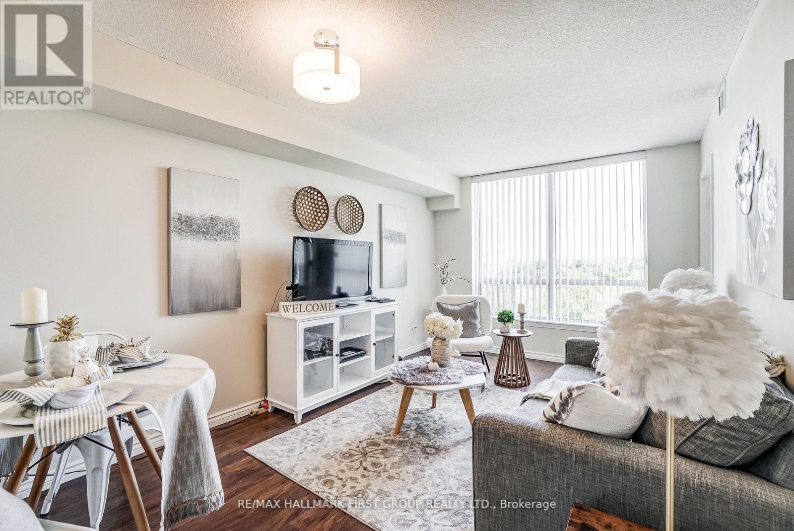 #501 711 ROSSLAND ROAD - 10
