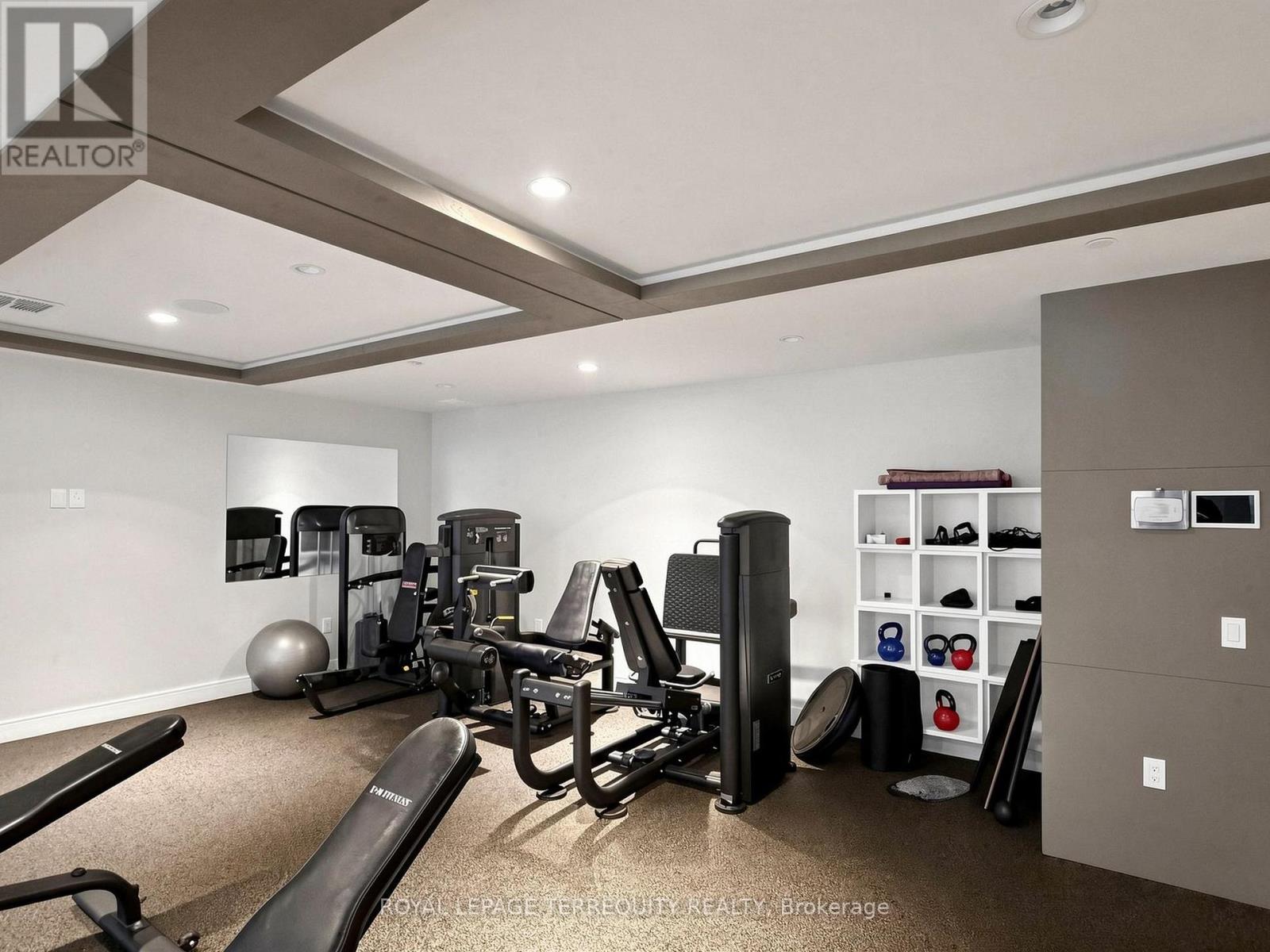 #612 840 ST CLAIR AVENUE W - 19