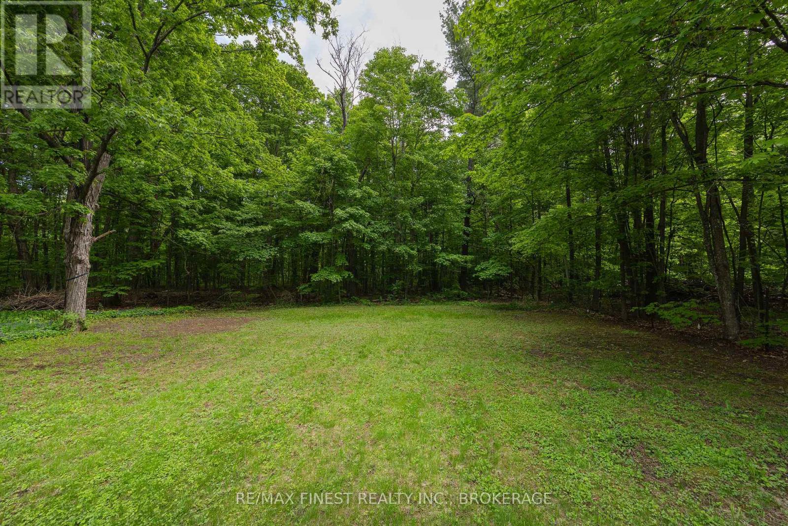 1465 MIDDLE ROAD - Image 35