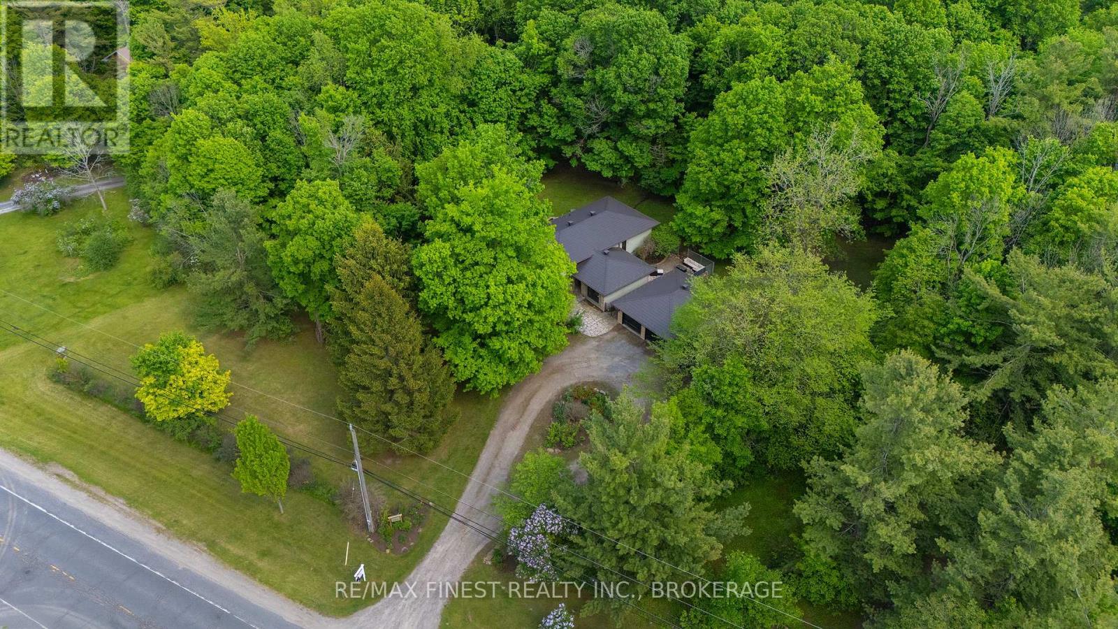 1465 MIDDLE ROAD - 45