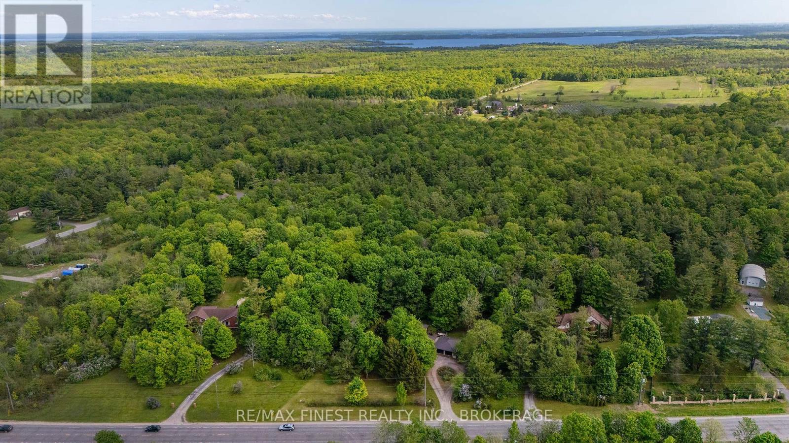 1465 MIDDLE ROAD - Image 47