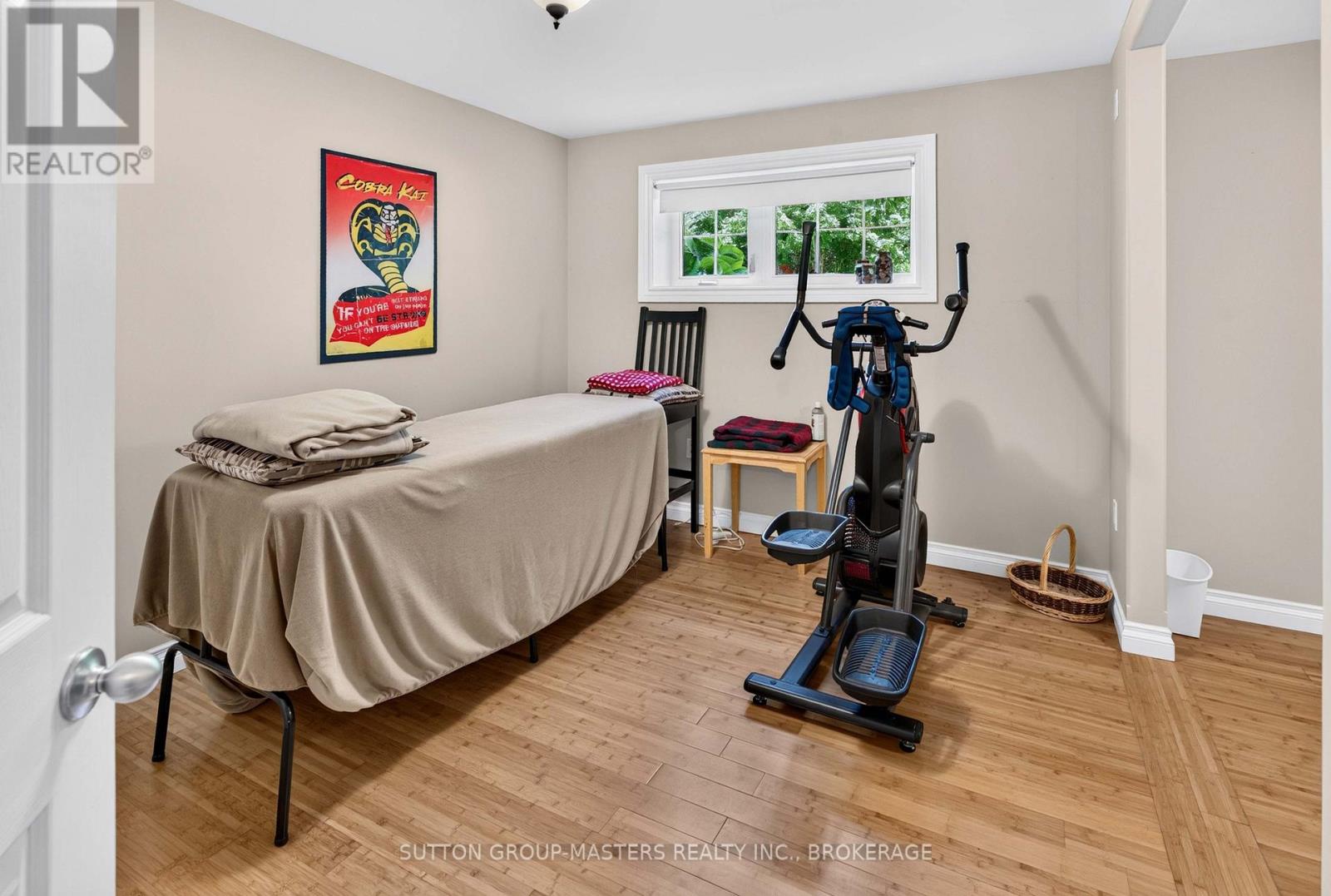 710 MAPLE ROAD - Image 10