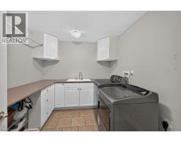 161 Lloyminn Avenue, Ancaster, ON L9G1H7 Photo 25