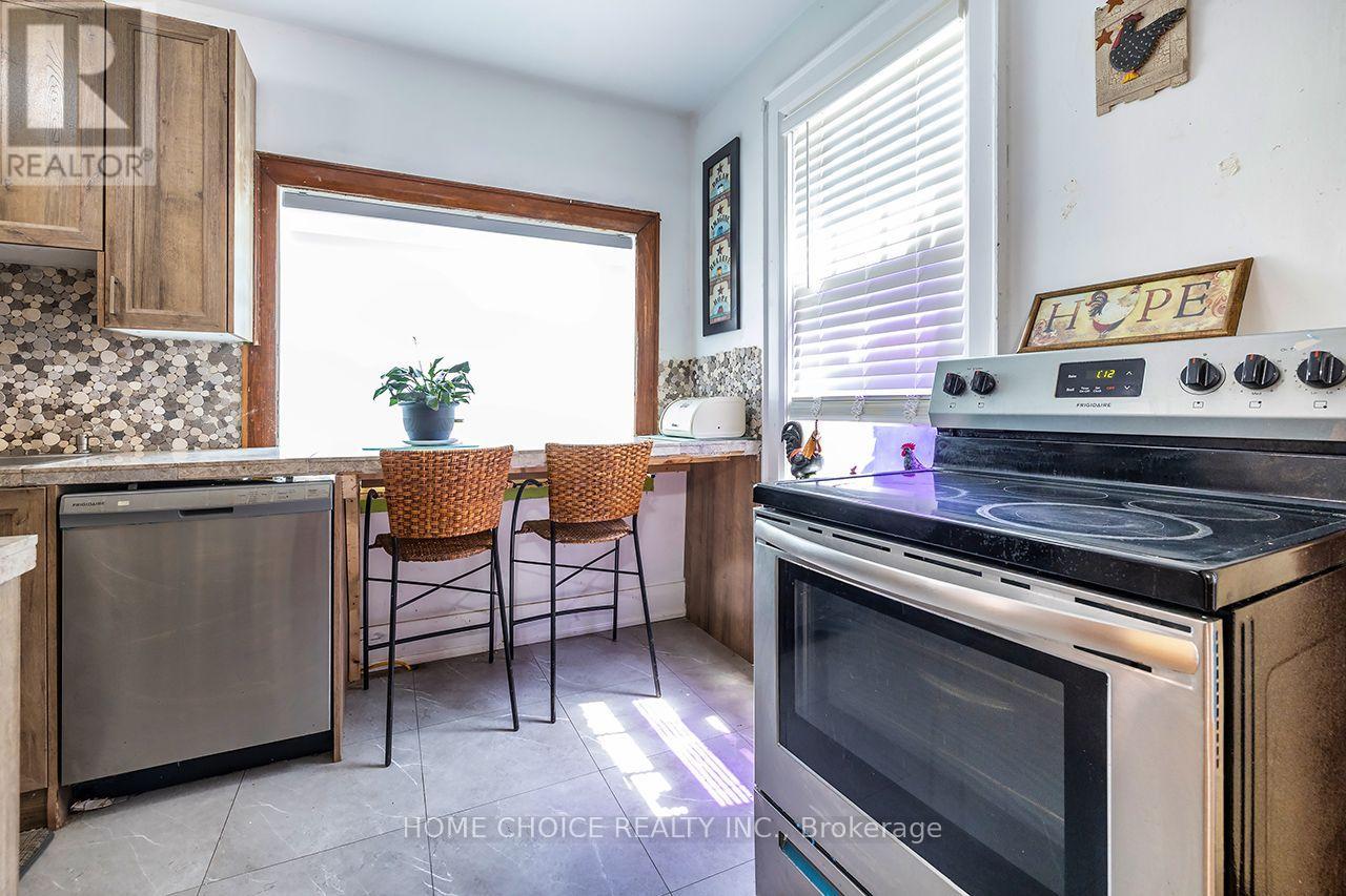 39 BURK STREET - Image 13