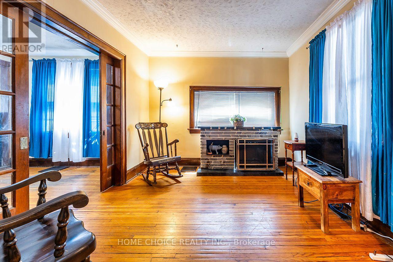 39 BURK STREET - Image 17