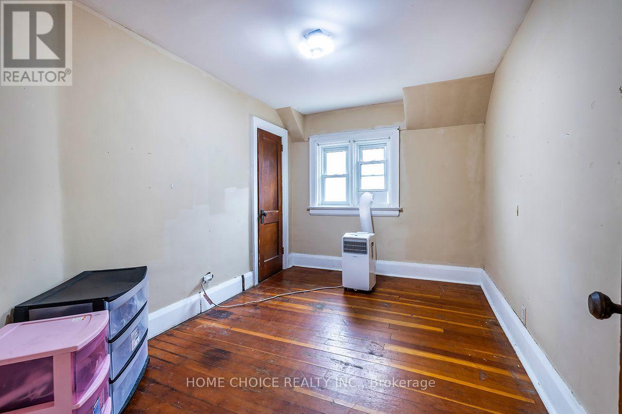 39 BURK STREET - Image 21