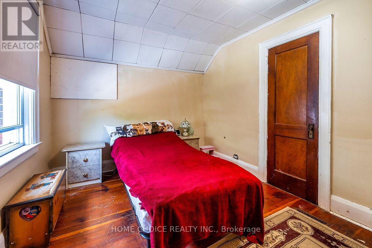 39 BURK STREET - Image 24
