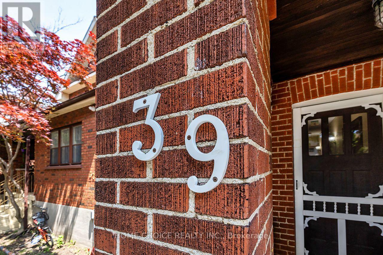 39 BURK STREET - 3