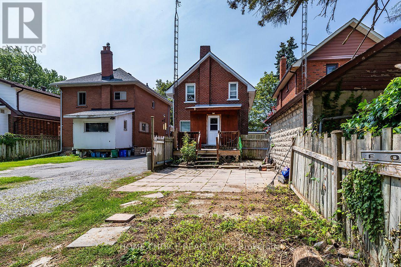 39 BURK STREET - 5