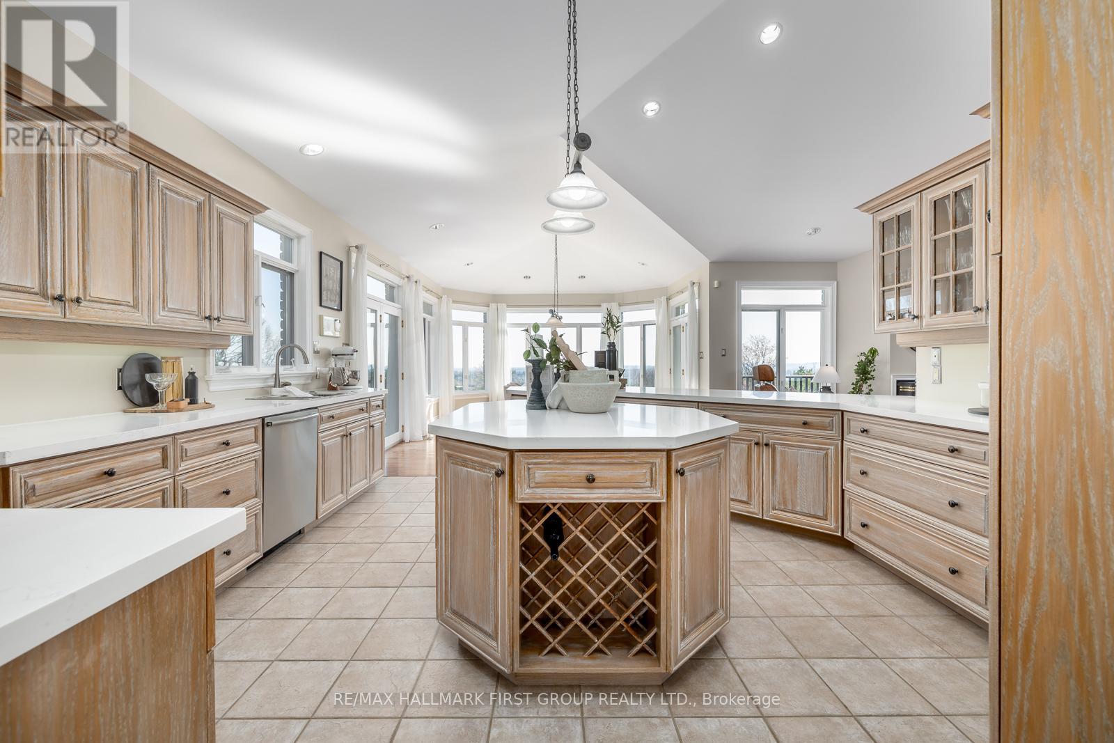 7472 AKED ROAD - 17