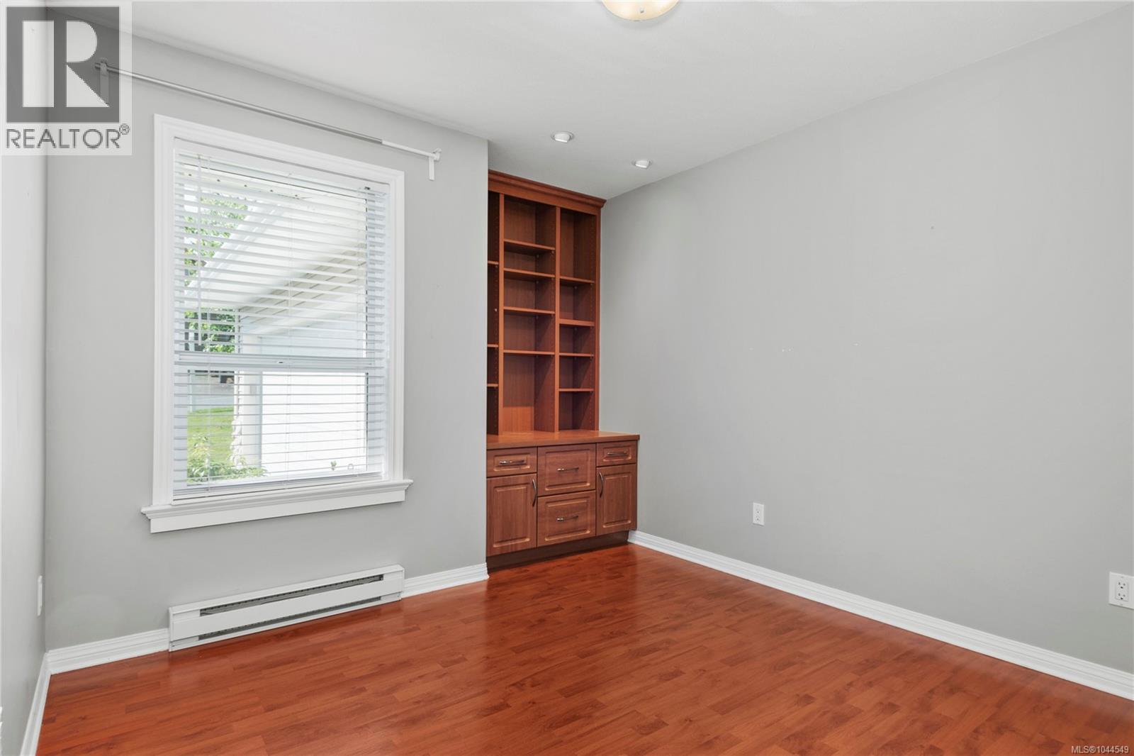 228 Maryland Rd - Image 26